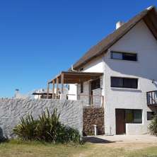 Nice house with great ocean views in La Balconada beach, just a few steps from the sea in La Paloma resort